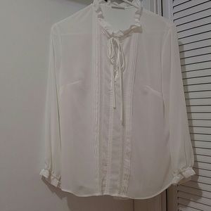 Pretty white chiffon-like poly blouse